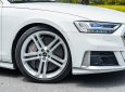 Audi S8 2020 - Xe màu trắng