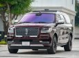 Lincoln Navigator 2020 - Bán xe SUV màu đỏ