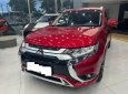 Mitsubishi Outlander 2022 - Màu đỏ