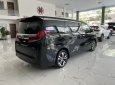 Toyota Alphard 2018 - Xe màu đen xe đăng ký tên cá nhân, xe đẹp xuất sắc không lỗi nhỏ