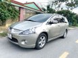 Mitsubishi Grandis 2005 - Xe màu bạc giá cạnh tranh