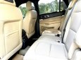 Ford Explorer 2016 - Màu trắng, nội thất kem chuẩn bài luôn ạ