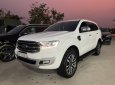 Ford Everest 2019 - Giao xe tại nhà - Bank 70% giá trị xe bao hồ sơ
