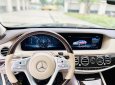 Mercedes-Benz 2018 - Đăng kí 2019 chạy 2 vạn, xe đã độ lên full Maybach S650, bank hỗ trợ 80% giá trị xe