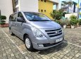 Hyundai Starex 2018 - Máy dầu 9 chỗ - Bảo hiểm 2 chiều, nệm da, camera de. Xe nhà trùm mền không chạy còn mới tinh