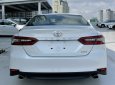 Toyota Camry 2022 - Ưu đãi hấp dẫn cuối năm - Liên hệ để biết thêm chi tiết