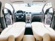 Ford Focus 2010 - Xe màu bạc, giá 268tr, xe còn rất đẹp và mới