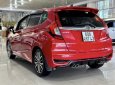 Honda Jazz 2018 - Màu đỏ, nhập khẩu Thái Lan số tự động