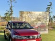 Volkswagen Tiguan 2022 - Volkswagen Tiguan Luxury S 2022 màu Đỏ - Giao ngay, khuyến mãi tháng 11: 50% phí trước bạ và quà tặng