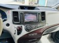 Toyota Sienna 2012 - Tặng ngay 1 miếng vàng thần tài - Miễn phí 100% thuế trước bạ khi mua xe trong tháng