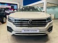 Volkswagen Touareg 2022 - Hỗ trợ giấy tờ từ a-z, sẵn xe tại đại lý