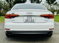 Audi A4 2017 - Màu trắng /nội thất nâu