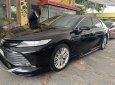 Toyota Camry 2019 - Cần bán gấp, giá rẻ