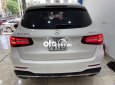 Mercedes-Benz GLC 300 4Matic 2017 - Bán Mercedes GLC 300 4MATIC sản xuất 2017, màu trắng, xe nhập