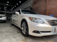 Lexus LS 460 L 2008 - Cần bán xe Lexus LS 460L sản xuất năm 2008, màu trắng, nhập khẩu nguyên chiếc, 950 triệu