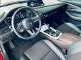 Mazda CX-30 2.0 Luxury 2021 - Cần bán xe Mazda CX-30 2.0 Luxury sản xuất năm 2021, màu trắng