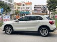 Mercedes-Benz GLC 200 2016 - Cần bán xe Mercedes GLC 200 năm sản xuất 2016, màu trắng