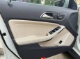 Mercedes-Benz GLC 200 2016 - Cần bán xe Mercedes GLC 200 năm sản xuất 2016, màu trắng