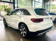 Mercedes-Benz GLC 200 4Matic 2022 - Bán xe Mercedes GLC 200 4Matic năm 2022, màu trắng