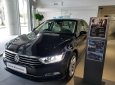 Volkswagen Passat BlueMotion 2019 - 2 chiếc Volkswagen Passat (1 lướt, 1 chưa lăn bánh)