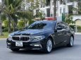 BMW 530i 2020 - Bán xe BMW 530i Luxury Line sản xuất 2020, màu đen