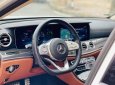 Mercedes-Benz E350 2019 - Xe màu trắng