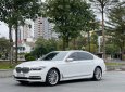 BMW 730Li 2017 - Cần bán gấp BMW 730Li 3.0 năm sản xuất 2017, màu trắng, nhập khẩu nguyên chiếc chính chủ