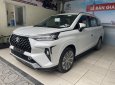 Toyota Veloz 2022 - Xe màu trắng, giao ngay