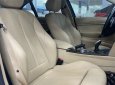 BMW 330i 2015 - Bán BMW 330i Sport năm sản xuất 2015, màu trắng