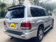 Lexus LX 470 2005 - Cần bán gấp Lexus LX 470 năm 2005, màu bạc, nhập khẩu