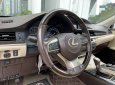 Lexus ES 350 2017 - Bán ô tô Lexus ES năm 2017 ít sử dụng giá chỉ 1 tỷ 855tr