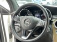 Mercedes-Benz GLC 250 2017 - Bán nhanh xe Mercedes-Benz GLC 250 đời 2017, màu trắng, biển tỉnh