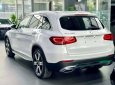 Mercedes-Benz GLC 200 2022 - Bán ô tô Mercedes-Benz GLC 200 4Matic năm 2022, màu trắng, rất nhiều quà tặng hấp dẫn