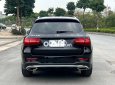 Mercedes-Benz GLC 300 2015 - Cần bán lại xe Mercedes GLC 300 sản xuất năm 2015, màu đen