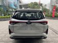 Toyota Veloz 2022 - Xe màu trắng, giao ngay