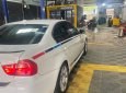BMW 320i 2011 - Màu trắng chính chủ, giá chỉ 415 triệu