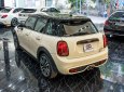 Mini Cooper S 2018 - Màu trắng, xe nhập