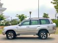 Toyota Land Cruiser Prado 2002 - Màu hồng phấn, số sàn 2 cầu