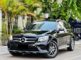 Mercedes-Benz GLC 300 2019 - Màu đen