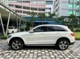 Mercedes-Benz GLC 200 2017 - Màu trắng, nhập khẩu nguyên chiếc