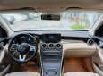 Mercedes-Benz GLC 300 2020 - Màu trắng, nhập khẩu