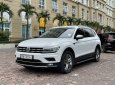 Volkswagen Tiguan Allspace 2018 - Giá ưu đãi, xe màu trắng