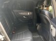 Mercedes-Benz GLC 300 2019 - Bán xe màu đen, giá 1,9 tỷ
