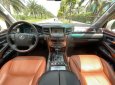 Lexus LX 570 2011 - Xe màu trắng