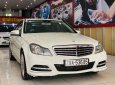 Mercedes-Benz C 250 2011 - Giá 489 triệu, xe màu trắng