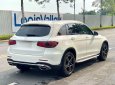 Mercedes-Benz GLC 300 2020 - Cần bán xe màu trắng