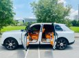 Rolls-Royce Cullinan 2018 - Màu trắng, nhập khẩu nguyên chiếc