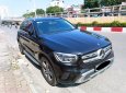 Mercedes-Benz GLC 200 2019 - Cần bán lại xe model 2020, màu đen, nội thất kem