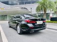 BMW 520i 2021 - Đen, nội thất nâu