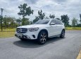 Mercedes-Benz GLC 200 2021 - Xe màu trắng